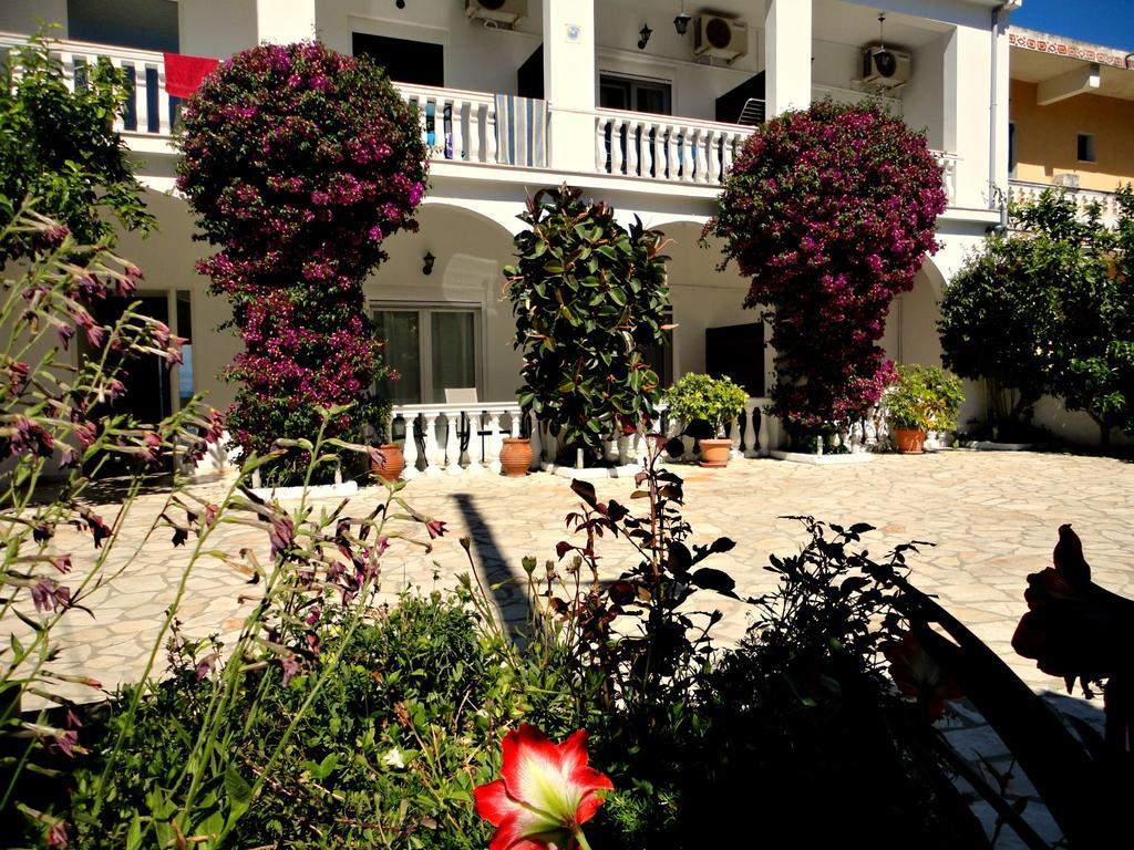 Galini Beach Studios And Penthouse Mesongí Cameră foto